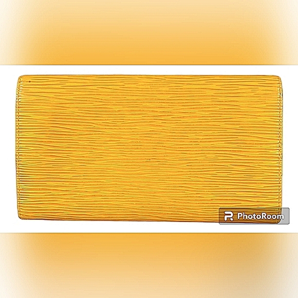 AUTHENTIC LOUIS VUITTON EPI PORTE LEATHER WALLET  PRISTINE CONDITION - Picture 2 of 7